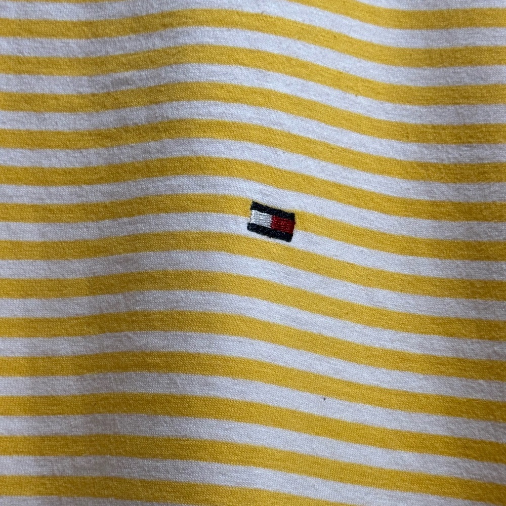 Like New Men’s Vintage Tommy Hilfiger Short Sleeve T-Shirt Size Large - Picture 3 of 6